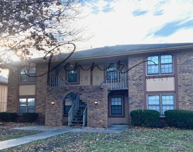 Apartment for rent at 103 SW 20th St #C, Oak Grove, MO 64075