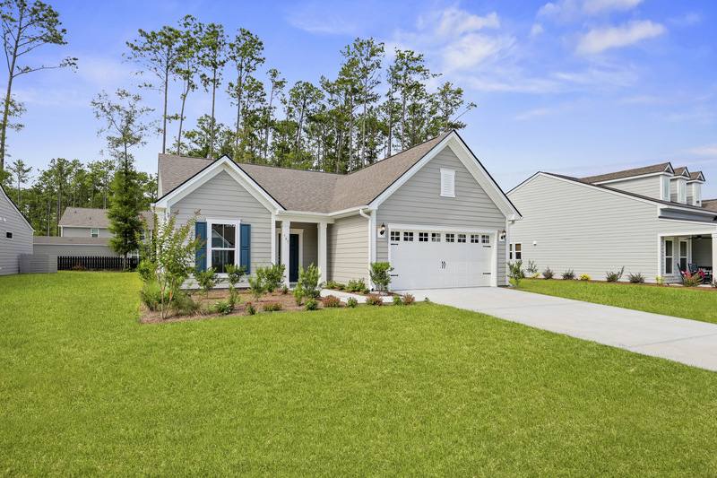 House for rent at 147 Higginson Dr, Richmond Hill, GA 31324