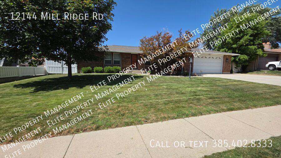 House for rent at 12144 Mill Ridge Rd, Sandy, UT 84094