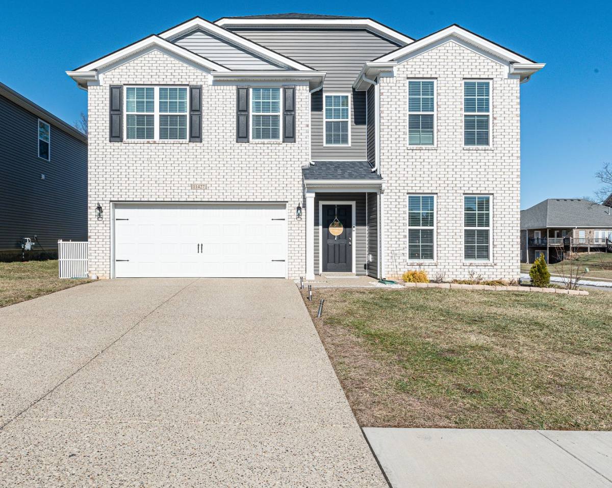 House for rent at 11427 Caswell Springs Way, Louisville, KY 40291