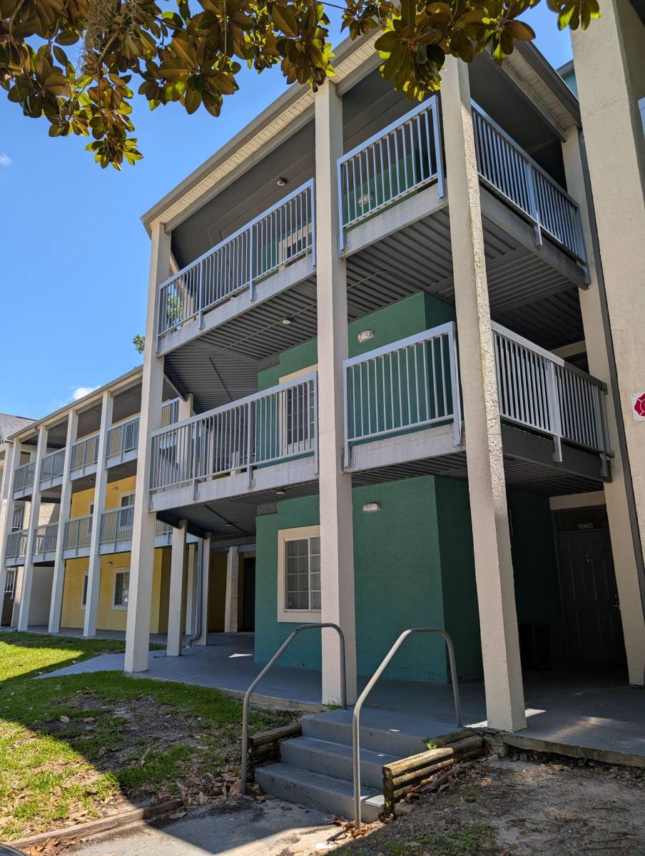 Apartment for rent at 1064 SW 14 Ave, Gainesville, FL 32601