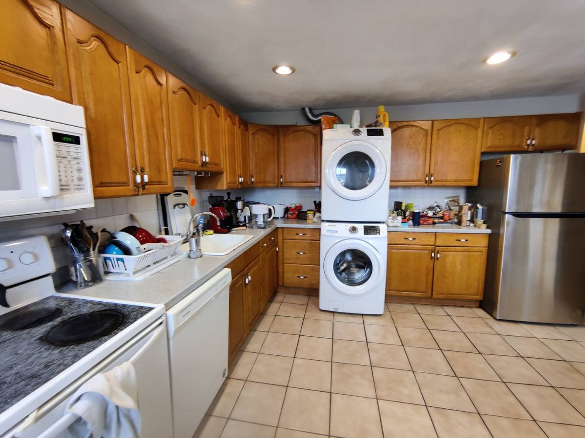 Apartment for rent at 154 Harvard St #A2, Brookline, MA 02446