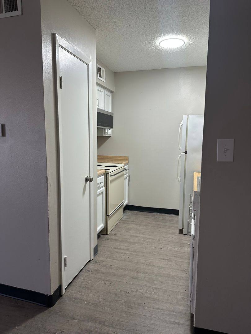 Apartment for rent at 1701 S 9th St, Paragould, AR 72450