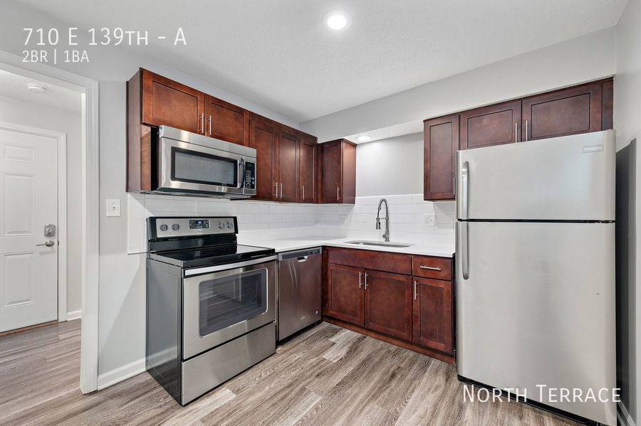 Townhouse for rent at 710 E 139th #A, Kansas City, MO 64146