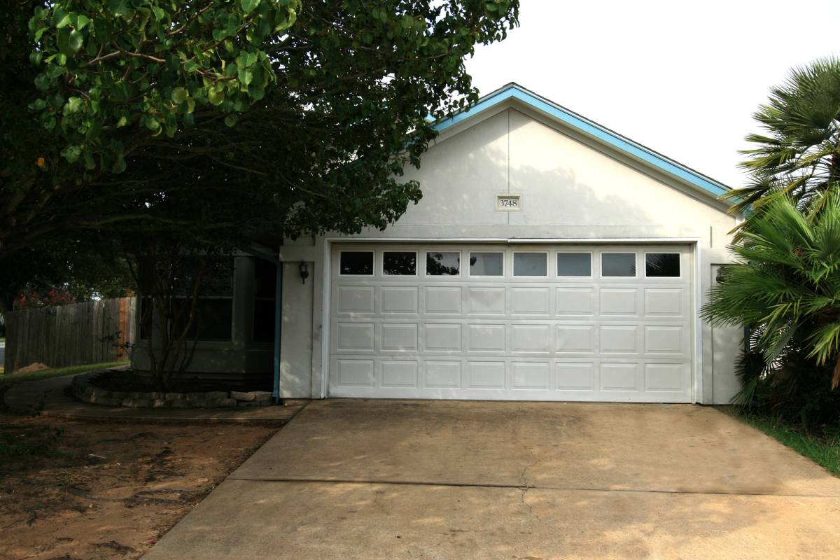 3748 Marielene, College Station, TX 77845
