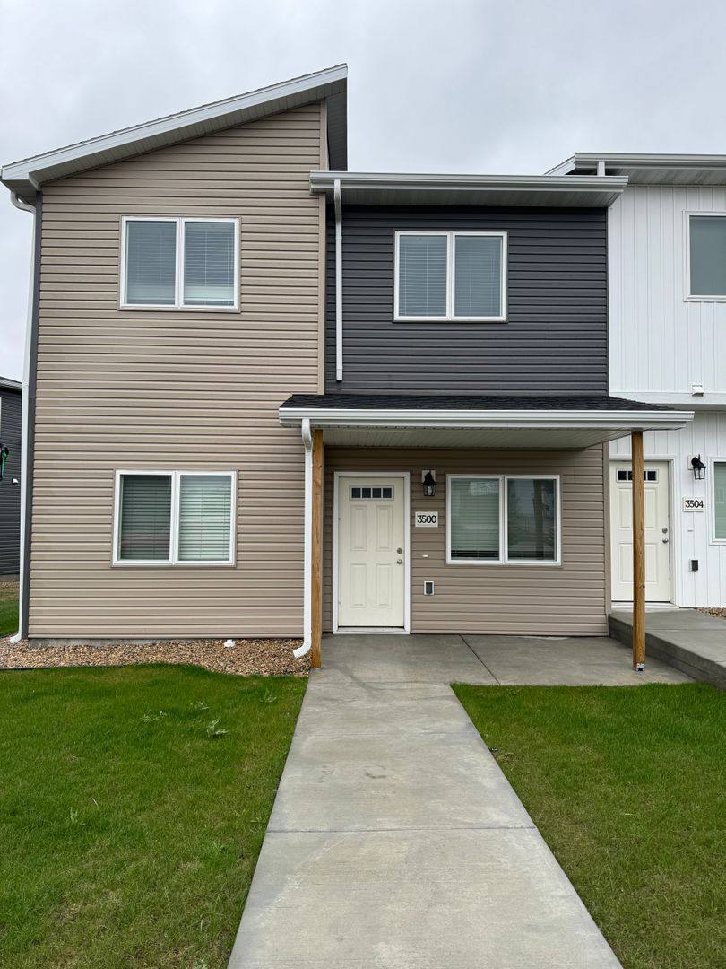 Townhouse for rent at 3500 French St, Bismarck, ND 58503