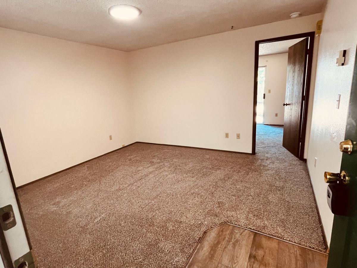 Apartment for rent at 1805 16th Ave SE, Albany, OR 97321