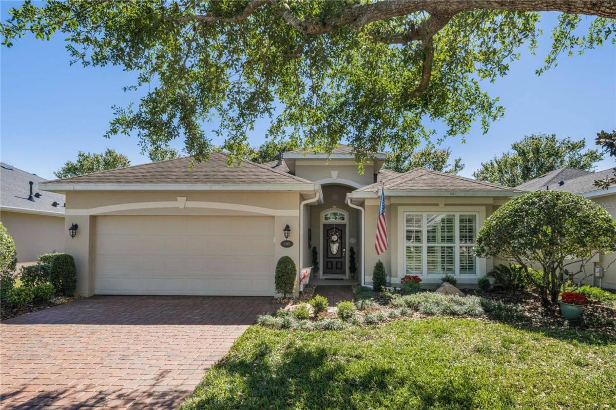 House for rent at 1385 Abbot Way, Deland, FL 32724