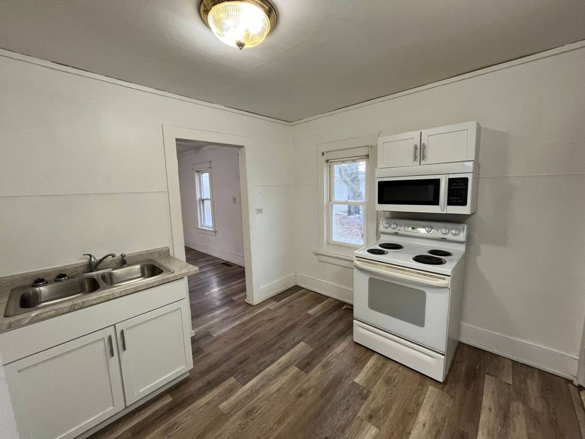 Apartment for rent at 1335 Prospect Ave, Wausau, WI 54403
