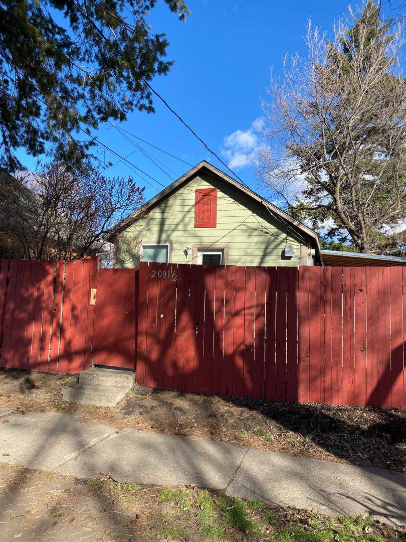 House for rent at 2001 1 2 N Fir, La Grande, OR 97850