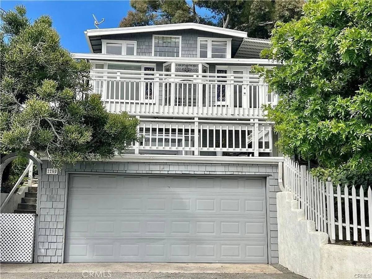 Apartment for rent at 2260 Glenneyre St, Laguna Beach, CA 92651