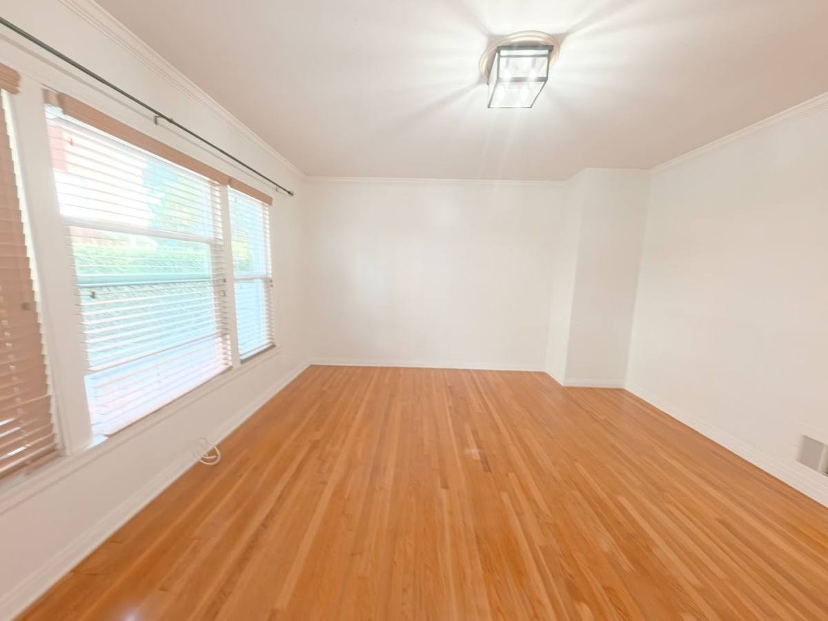 Apartment for rent at 442 Kelton Ave #442, Los Angeles, CA 90024