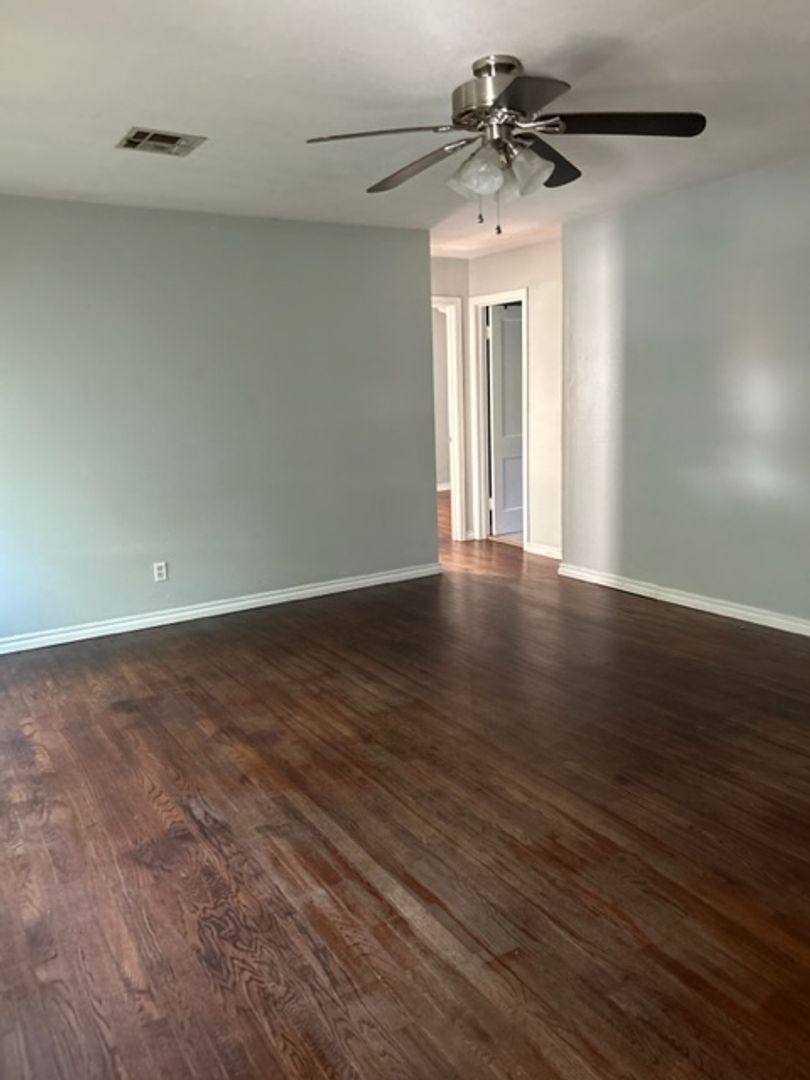 House for rent at 1110 W Apache St, Norman, OK 73069