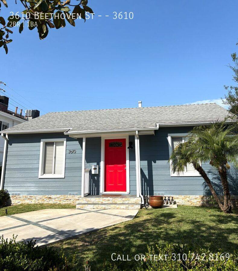 Apartment for rent at 3610 Beethoven St, Los Angeles, CA 90066