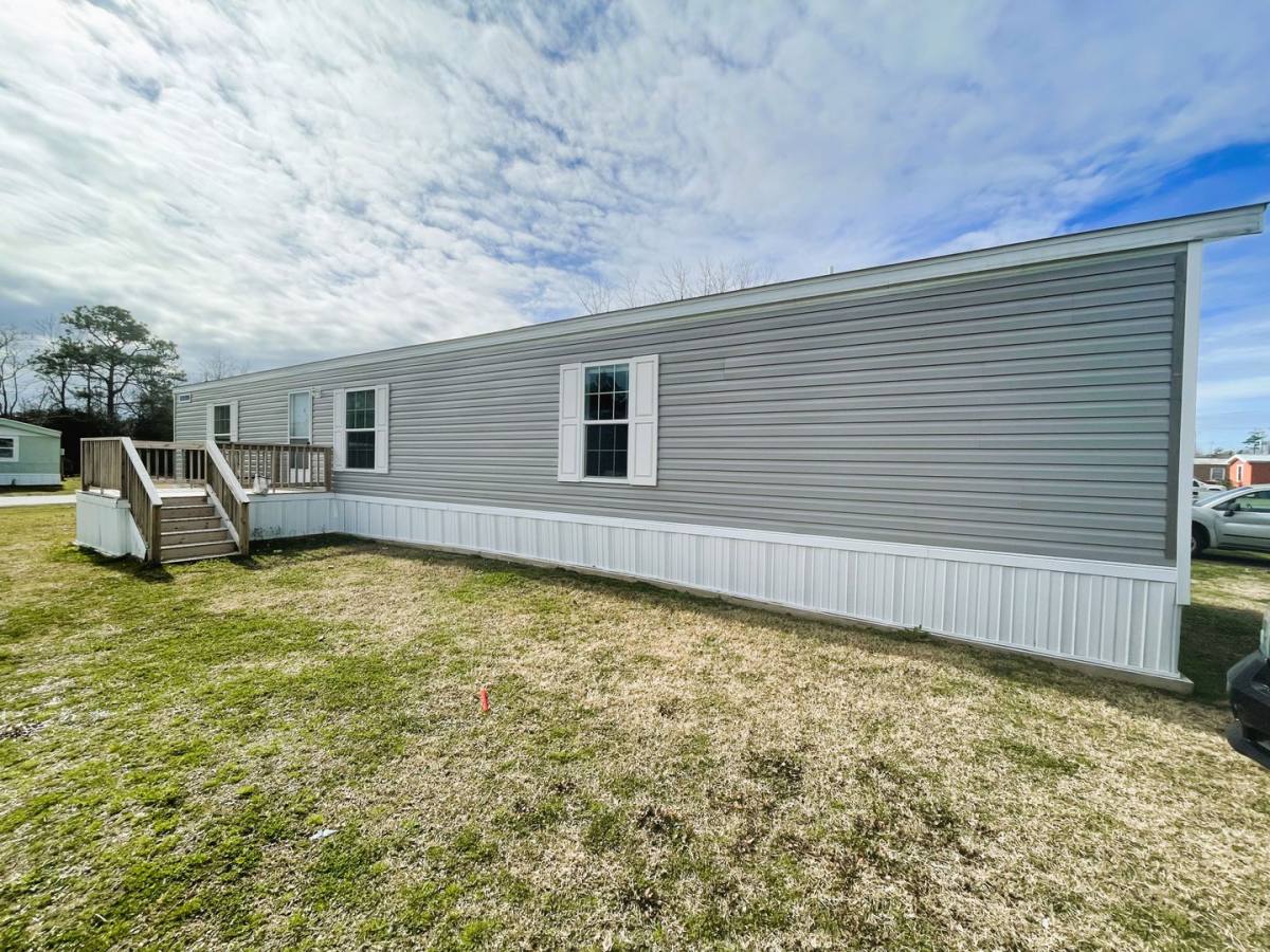 Apartment for rent at 1200 N 20th St, Morehead City, NC 28557