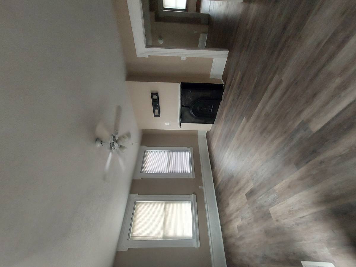 Apartment for rent at 401 N Mulberry St #A, Mount Vernon, OH 43050