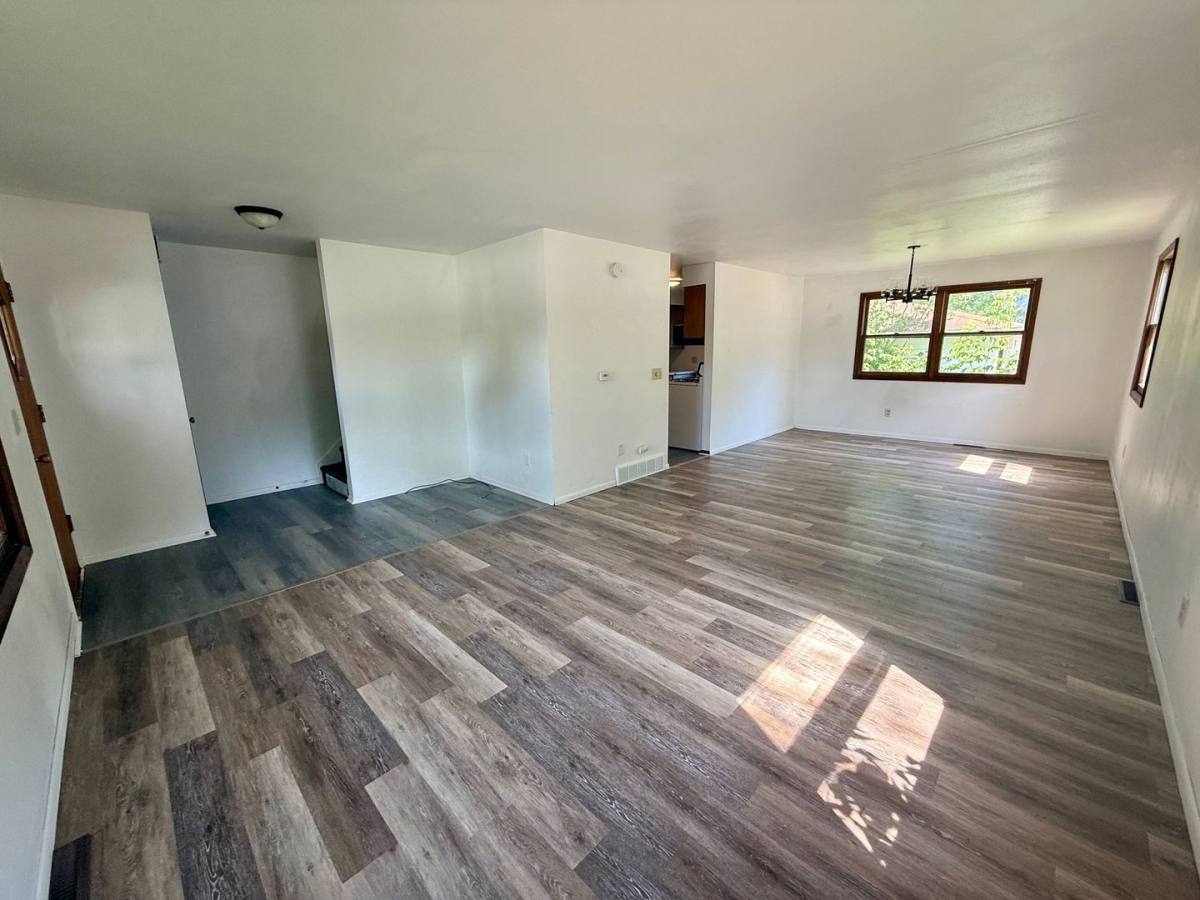 Apartment for rent at 901-903 W Adler Rd, Marshfield, WI 54449
