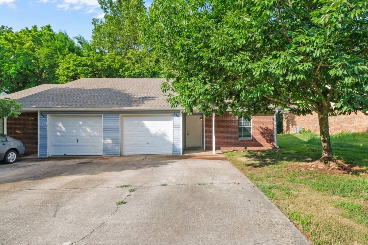 House for rent at 2845 W Riverridge Dr, Fayetteville, AR 72704