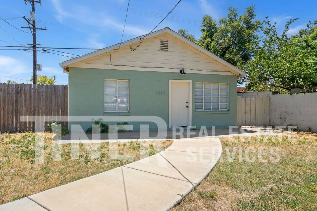 House for rent at 1616 El Monte Ave, Sacramento, CA 95815