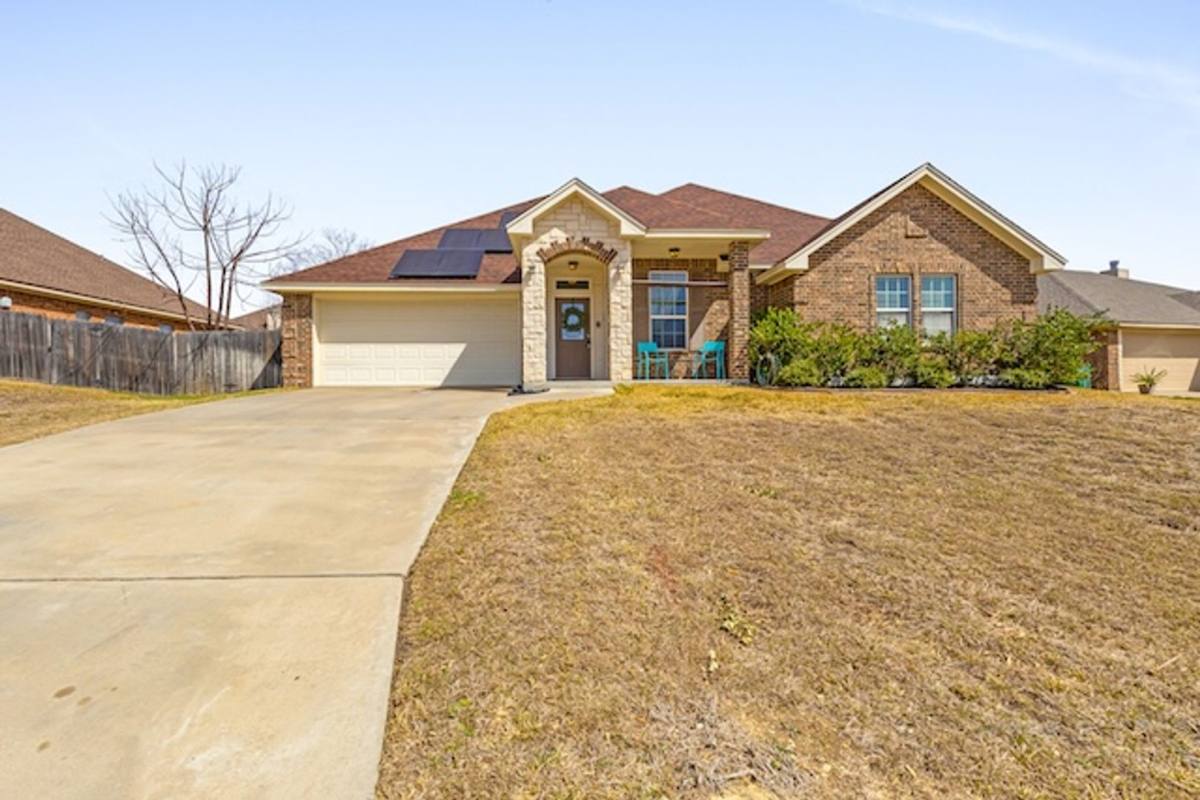 House for rent at 209 Sugar Maple Court, Nolanville, TX 76559