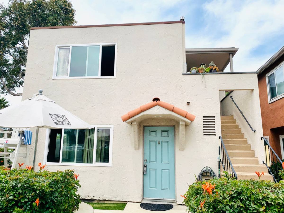 Apartment for rent at 804 Jamaica Court, San Diego, CA 92109