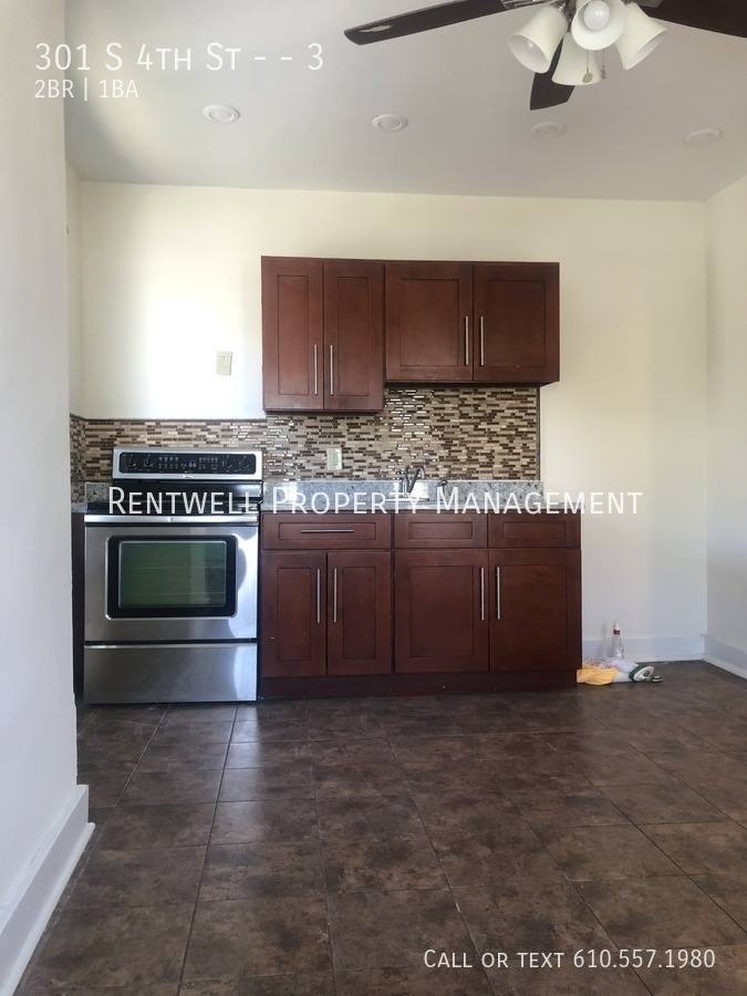 Apartment for rent at 301 S 4th St #3, Darby, PA 19023