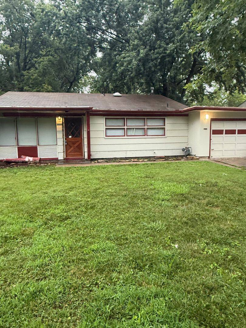 House for rent at 1513 SW 23rd St, Topeka, KS 66611