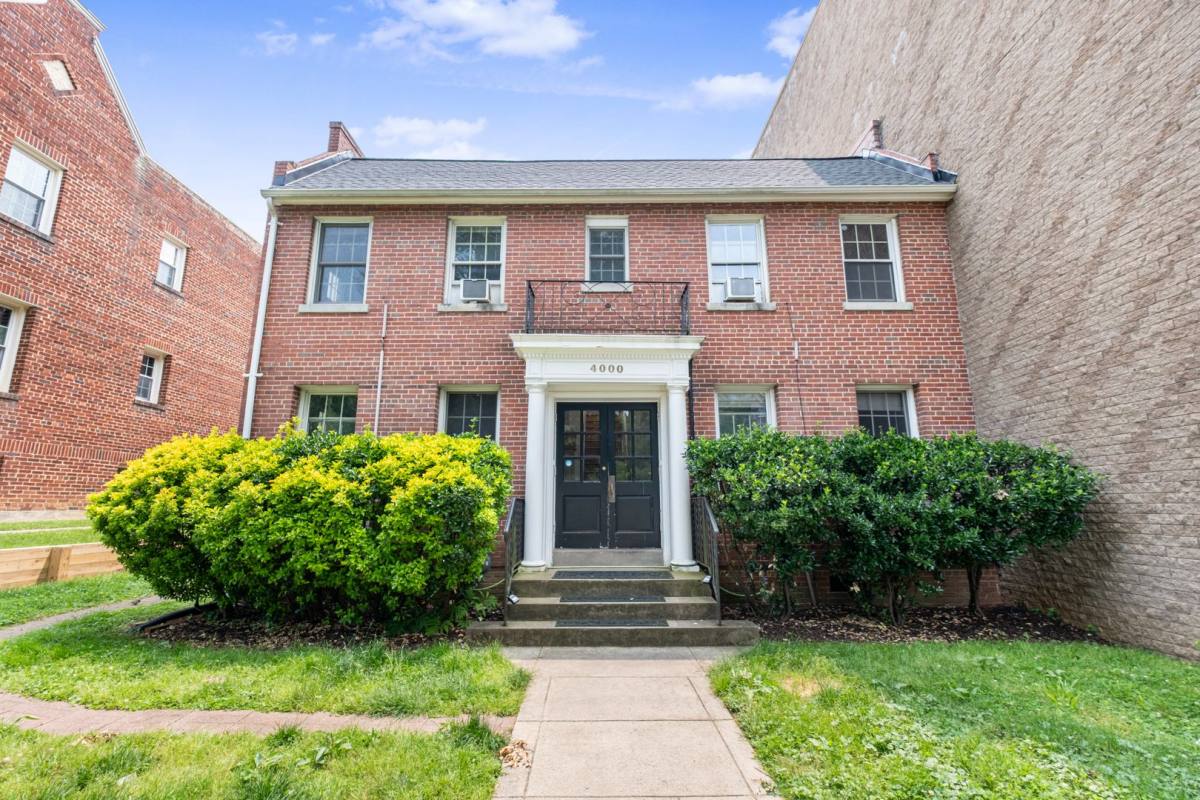 Apartment for rent at 4000 Edmunds St NW, Washington, DC 20007