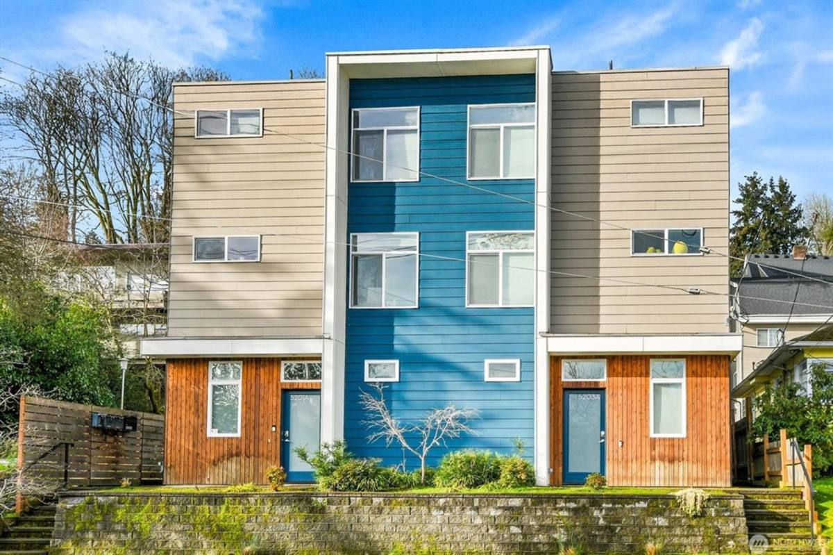House for rent at 5201 A Ravenna Ave NE, Seattle, WA 98105