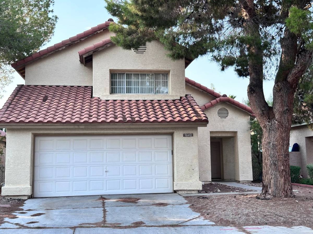 House for rent at 9640 Swan Bay, Las Vegas, NV 89117