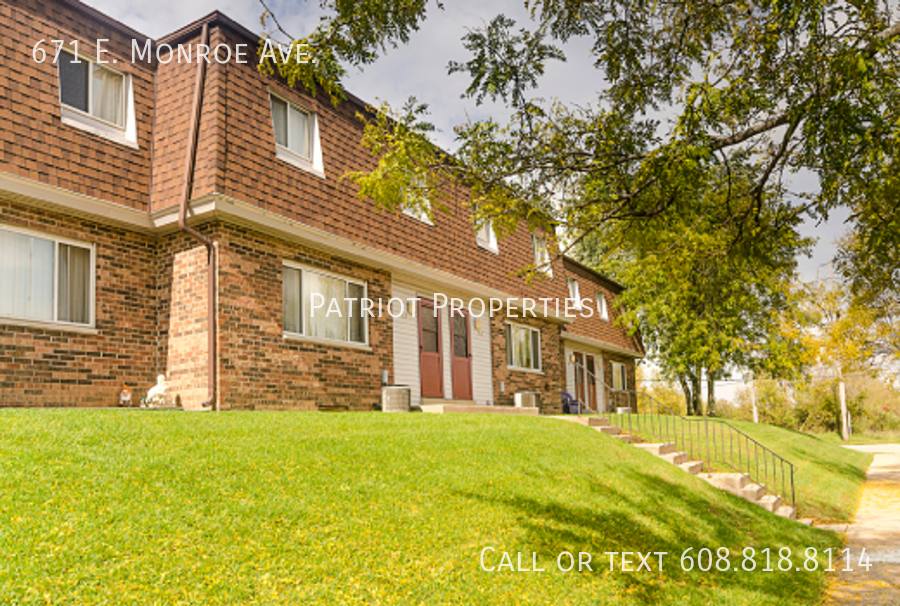Apartment for rent at 671 E Monroe Ave, Hartford, WI 53027