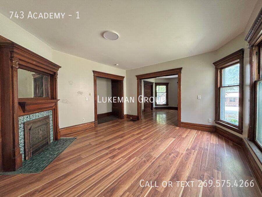 Apartment for rent at 743 Academy #1, Kalamazoo, MI 49007