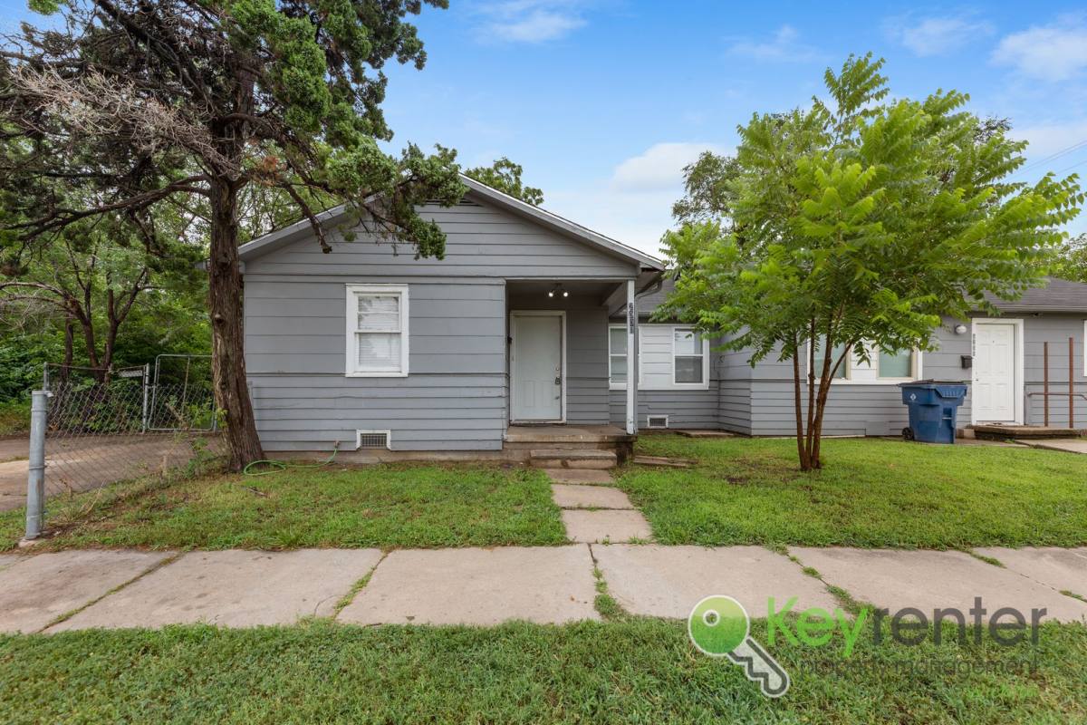 Apartment for rent at 2001 E Elm St, Wichita, KS 67214