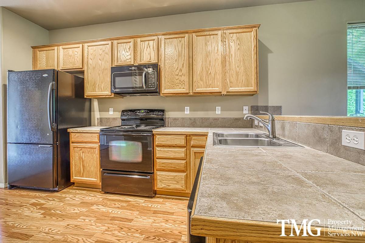 Townhouse for rent at 1469 NE Lockheart Lane, Hillsboro, OR 97124