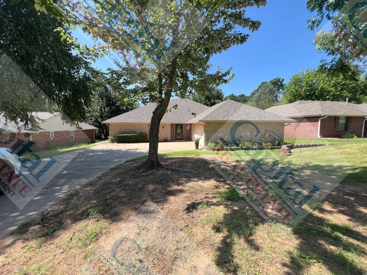 House for rent at 12428 Sussex Rd, Oklahoma City, OK 73130
