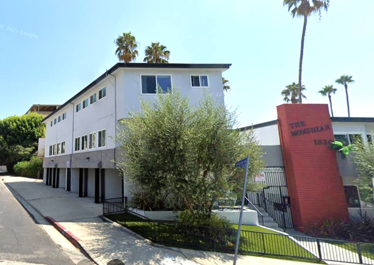 Apartment for rent at 1830 N La Brea Ave, Los Angeles, CA 90046