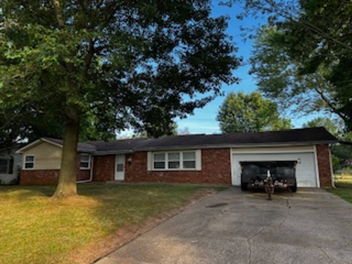 House for rent at 802 E Morningside, Springfield, MO 65807