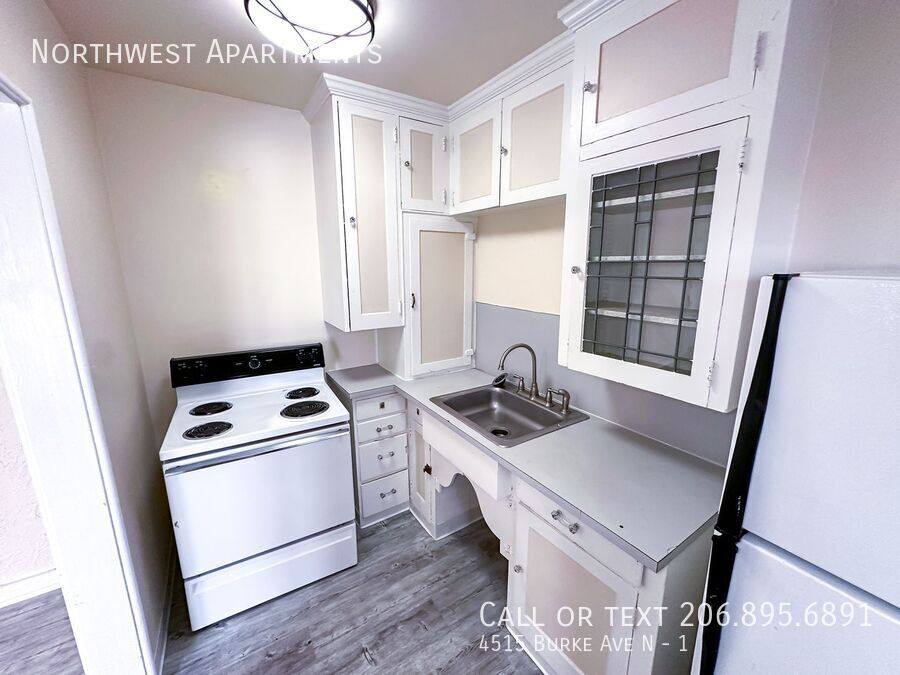 Apartment for rent at 4515 Burke Ave N #1, Seattle, WA 98103