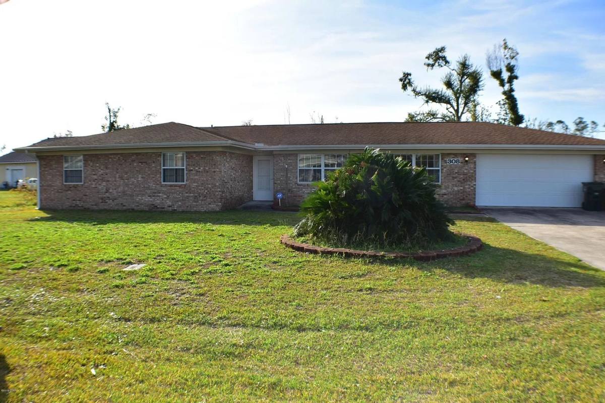 House for rent at 308 Kentucky Ave, Lynn Haven, FL 32444