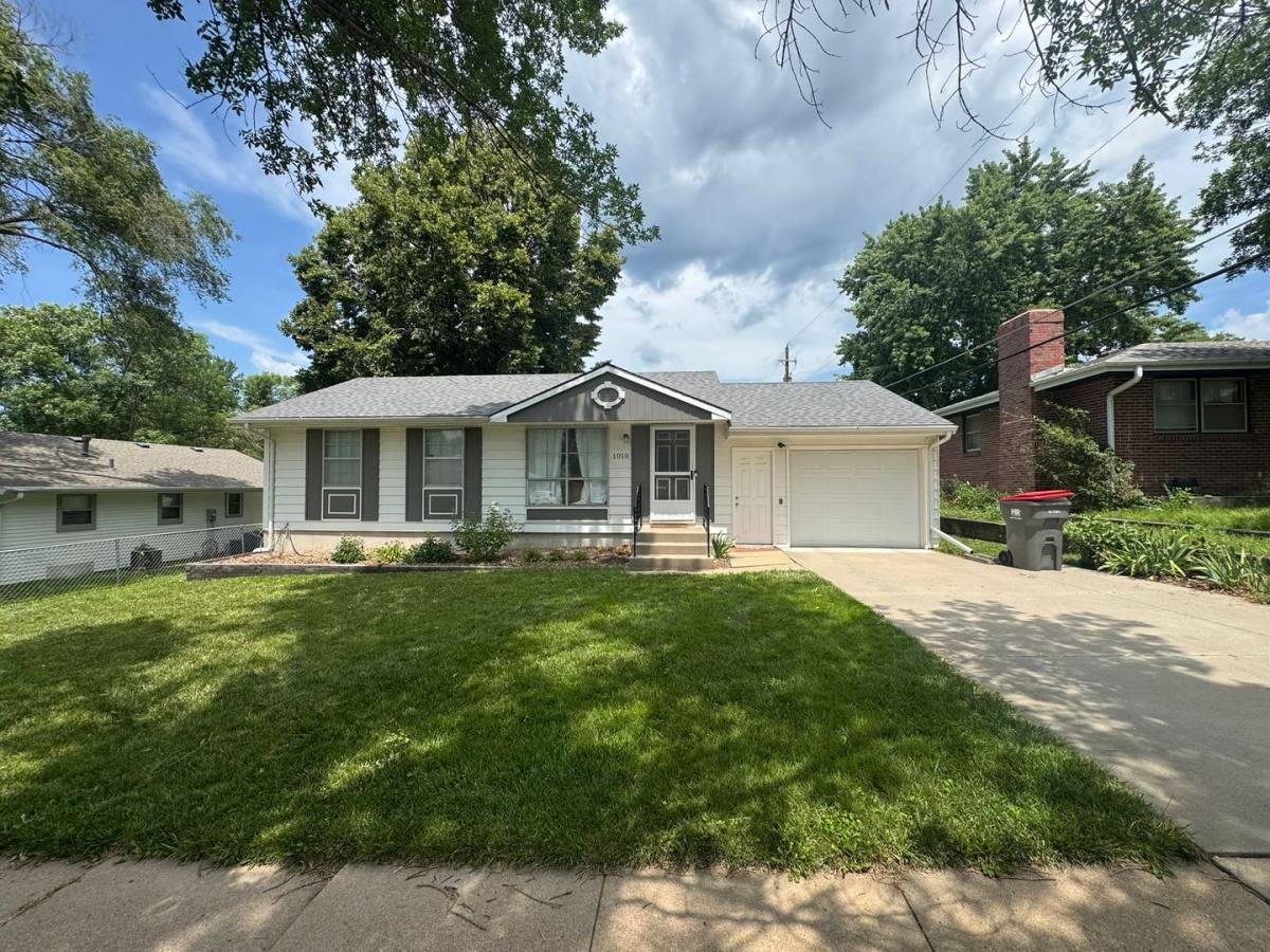 House for rent at 1010 Vale, Lincoln, NE 68521