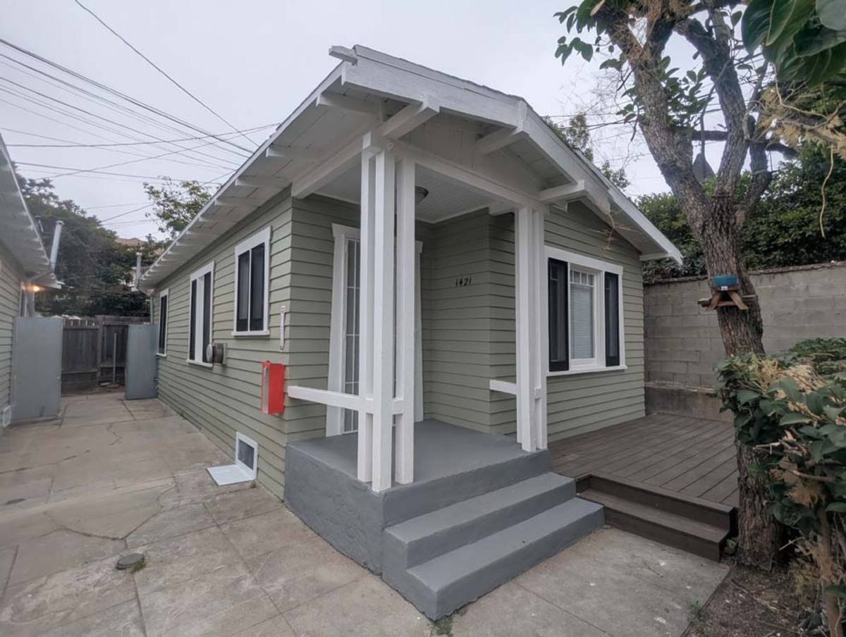 Apartment for rent at 1421 Kellam Ave, Los Angeles, CA 90026