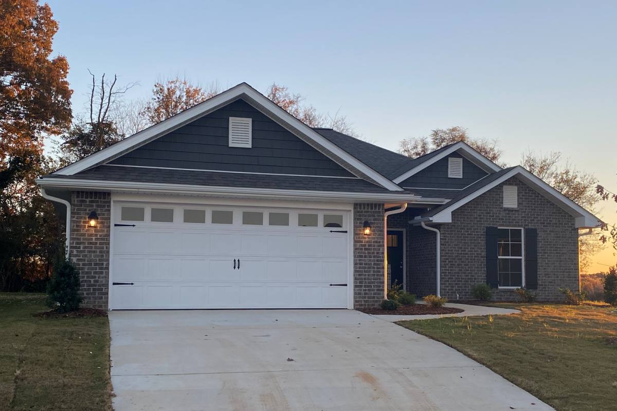 House for rent at 158 Abercorn Dr, Madison, AL 35756