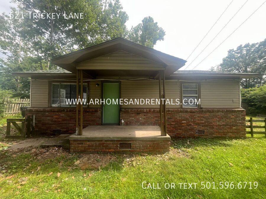 Apartment for rent at 621 Trickey Lane, Jacksonville, AR 72076