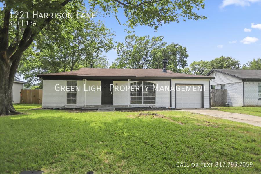 House for rent at 1221 Harrison Lane, Hurst, TX 76053