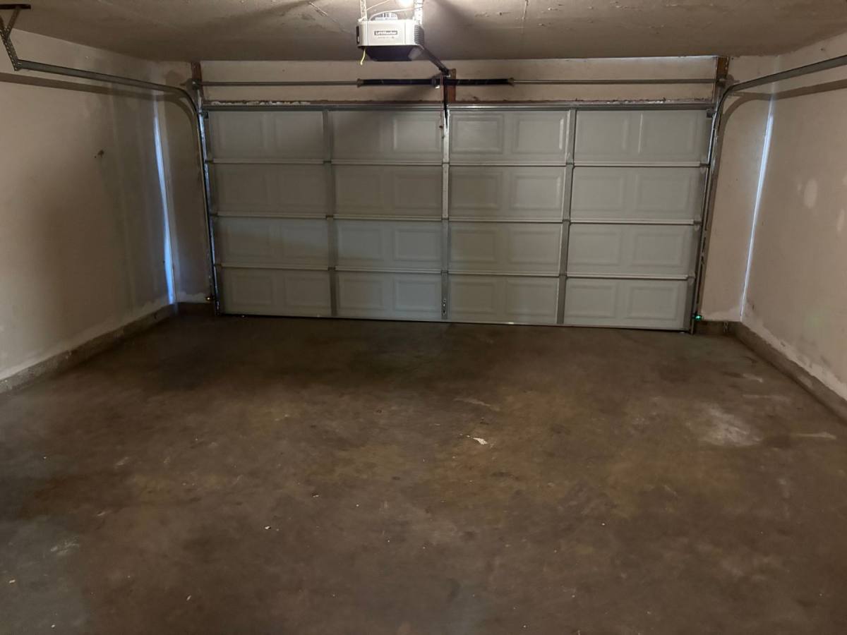 House for rent at 3611 Forest Glenn Ave, Modesto, CA 95355