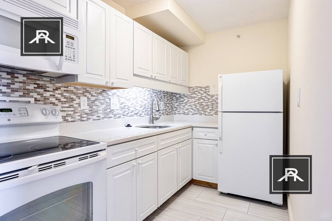 Apartment for rent at 101 Monmouth St, Brookline, MA 02446