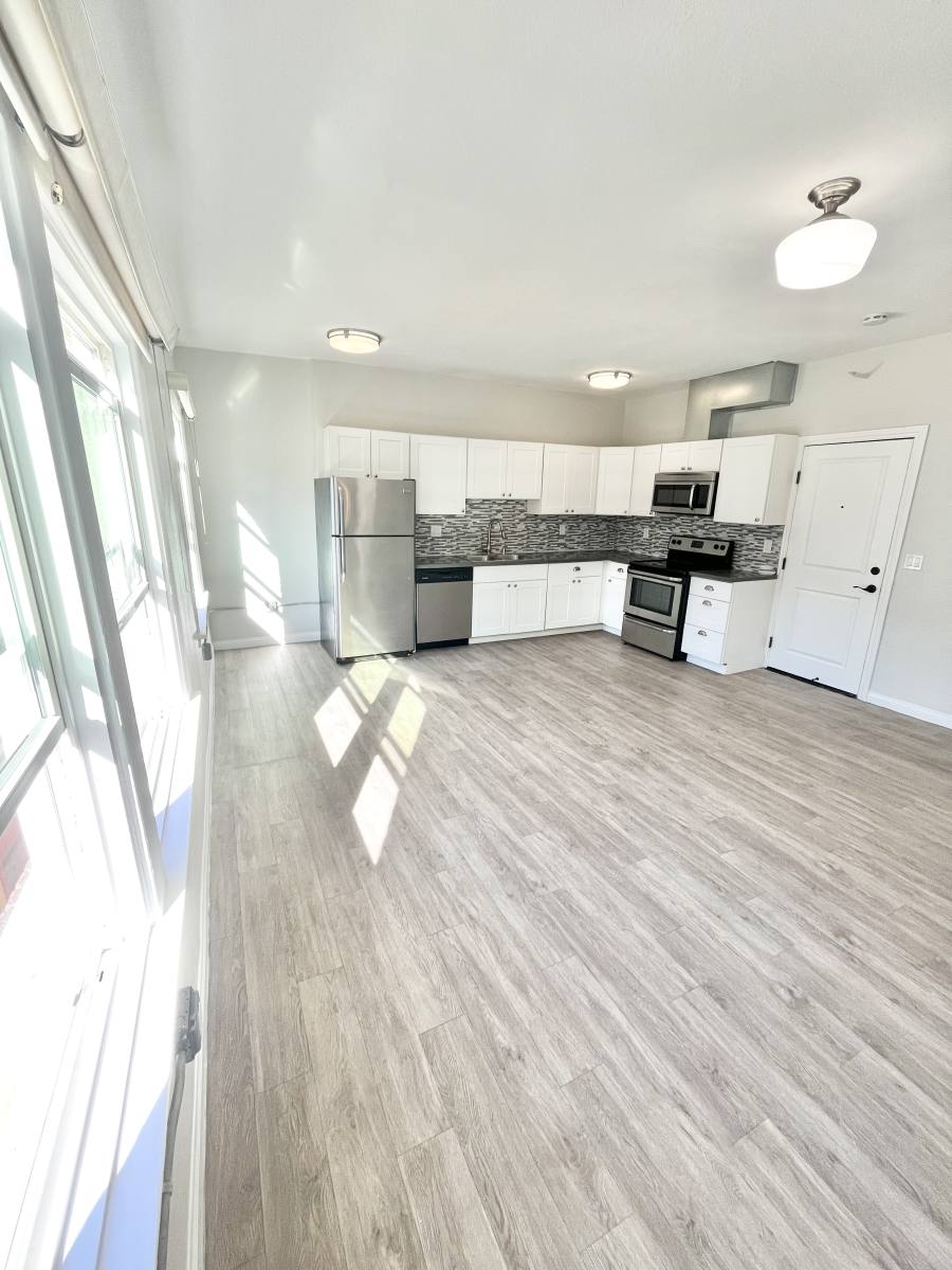 Apartment for rent at 412 S Lake St #207, Los Angeles, CA 90057