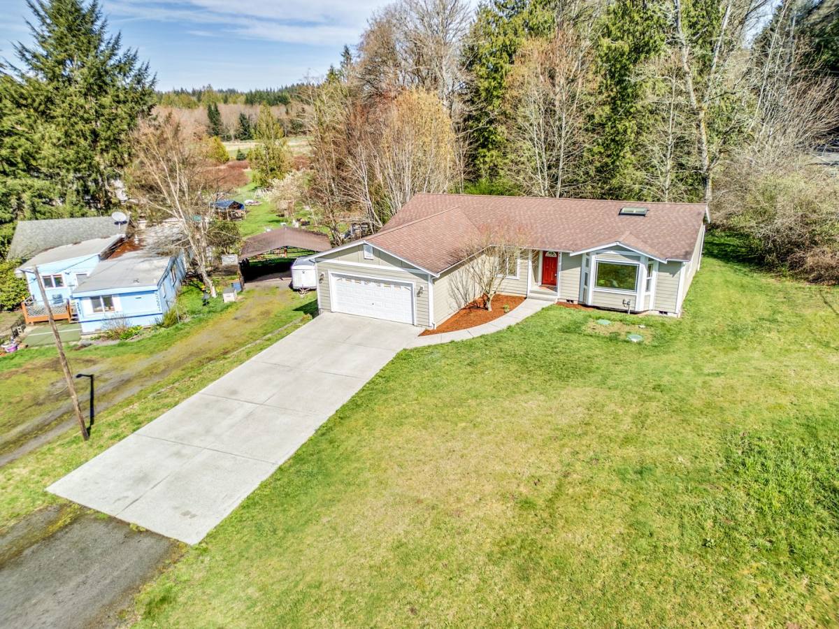 House for rent at 5263 SE Morning Mist Rd, Port Orchard, WA 98366