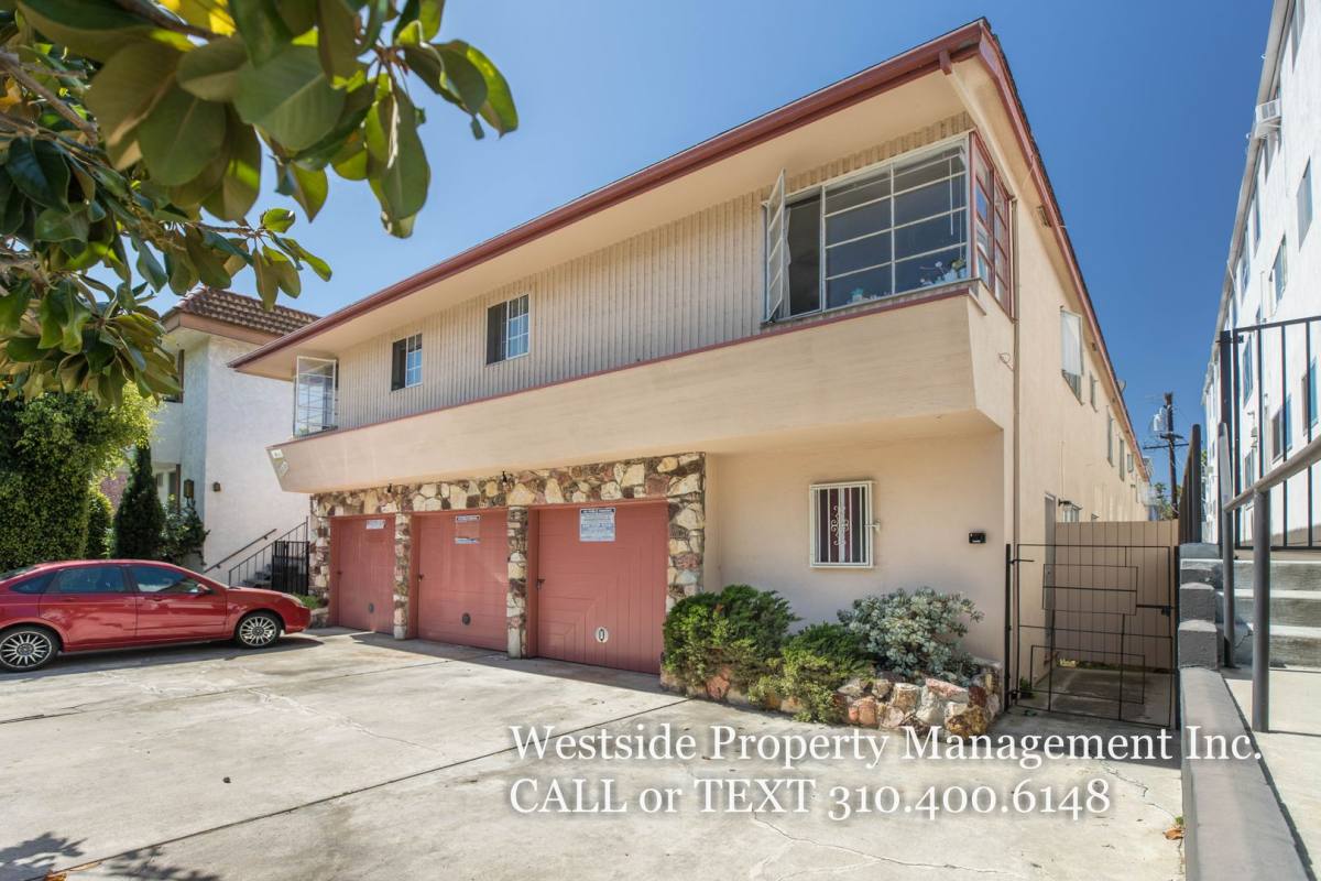 Apartment for rent at 808 6th St #4, Santa Monica, CA 90403