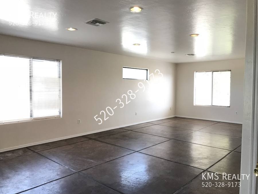 House for rent at 6910 S Radec Lane, Tucson, AZ 85706
